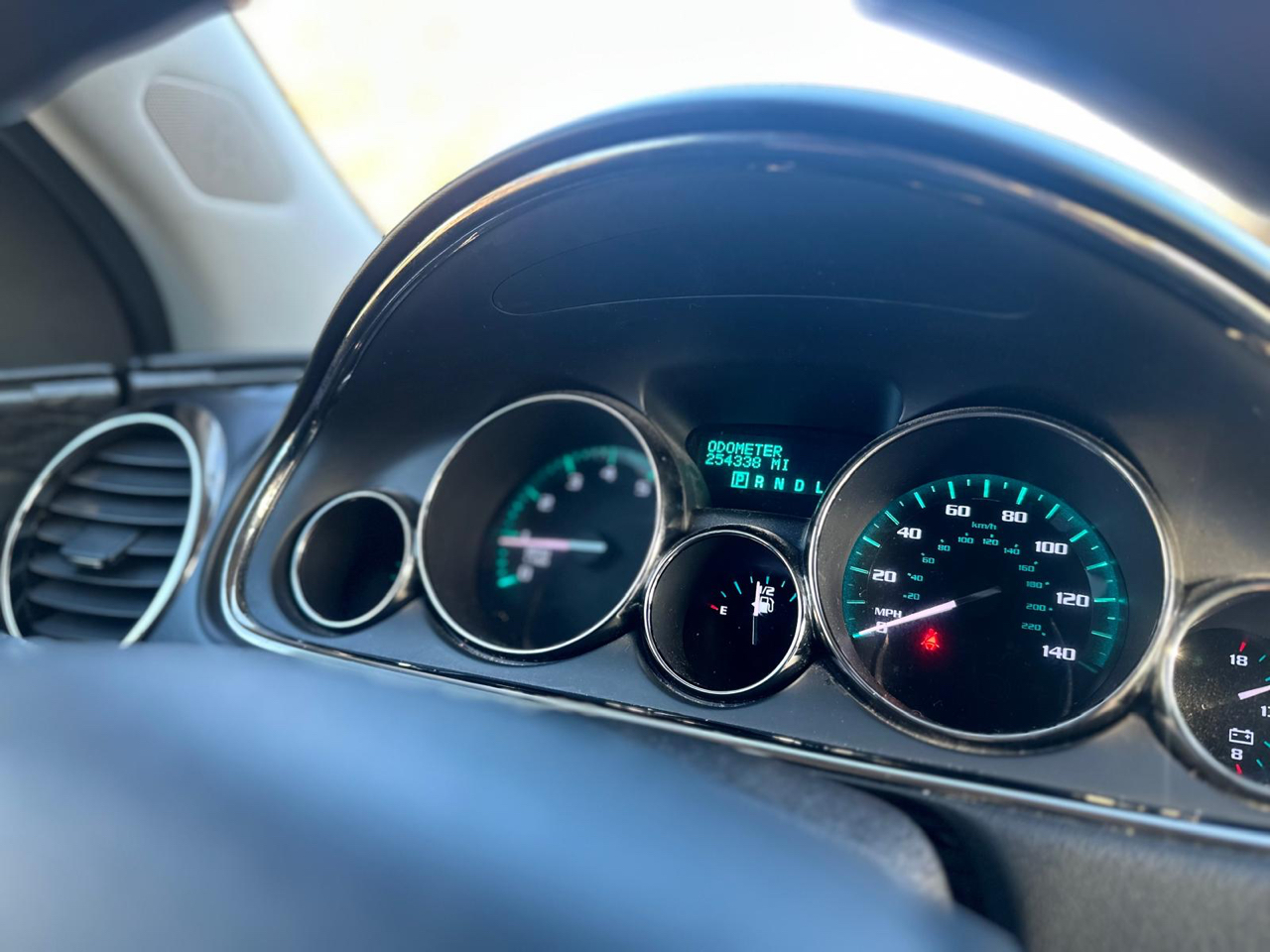 Buick Enclave Premium AWD 2013