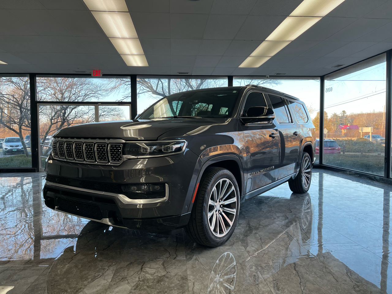 Jeep Grand Wagoneer Series I 4WD 2023
