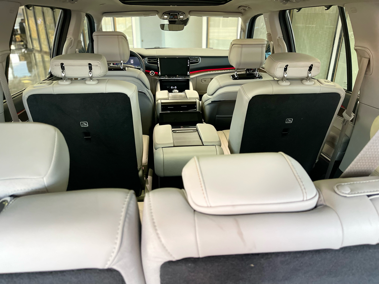 Jeep Grand Wagoneer Series I 4WD 2023