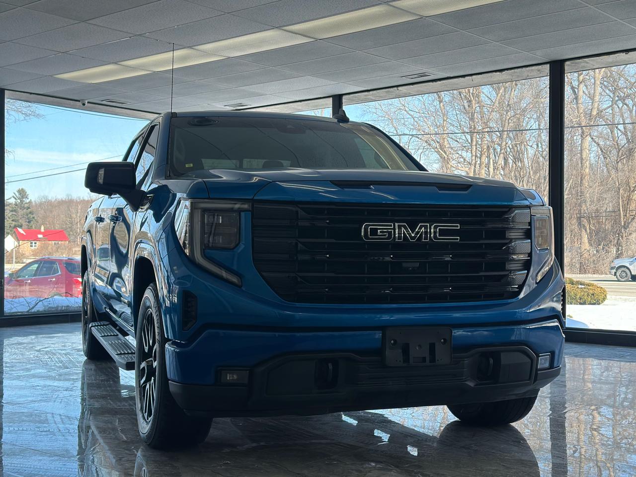 GMC Sierra 1500 Elevation Crew Cab 4WD 2022