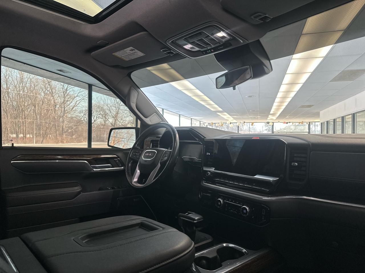 GMC Sierra 1500 Elevation Crew Cab 4WD 2022