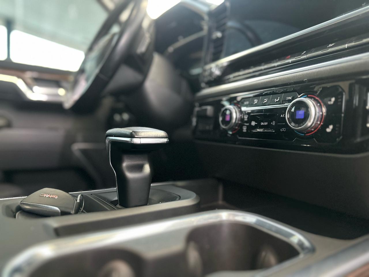 GMC Sierra 1500 Elevation Crew Cab 4WD 2022