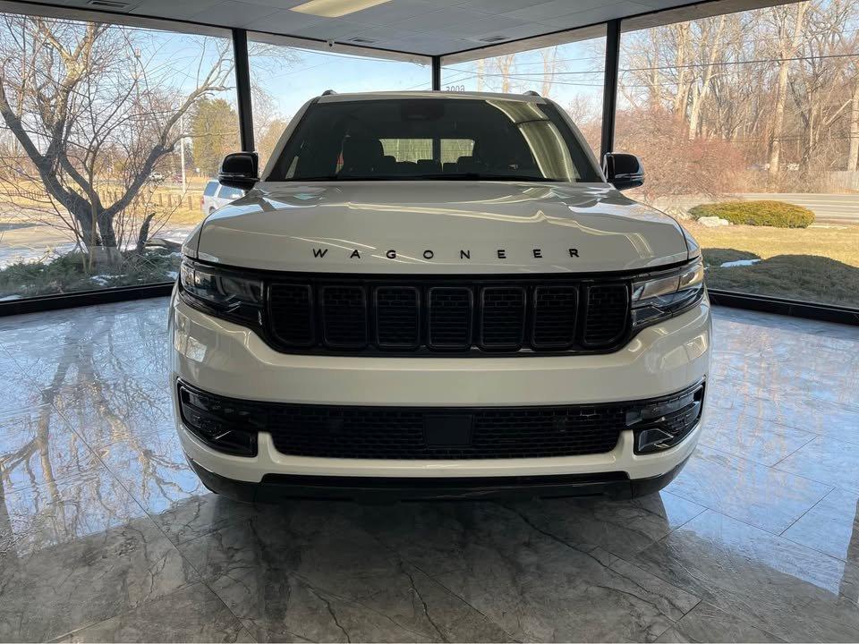 Jeep Wagoneer Series II 4WD 2023