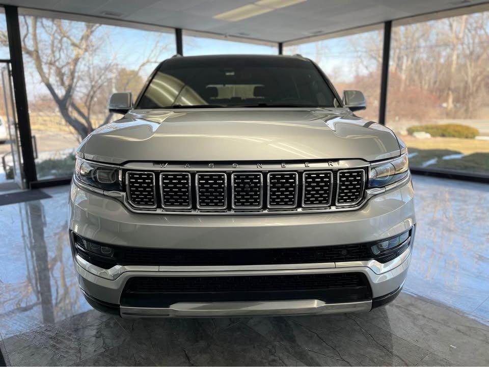 Jeep Grand Wagoneer Series II 4WD 2022