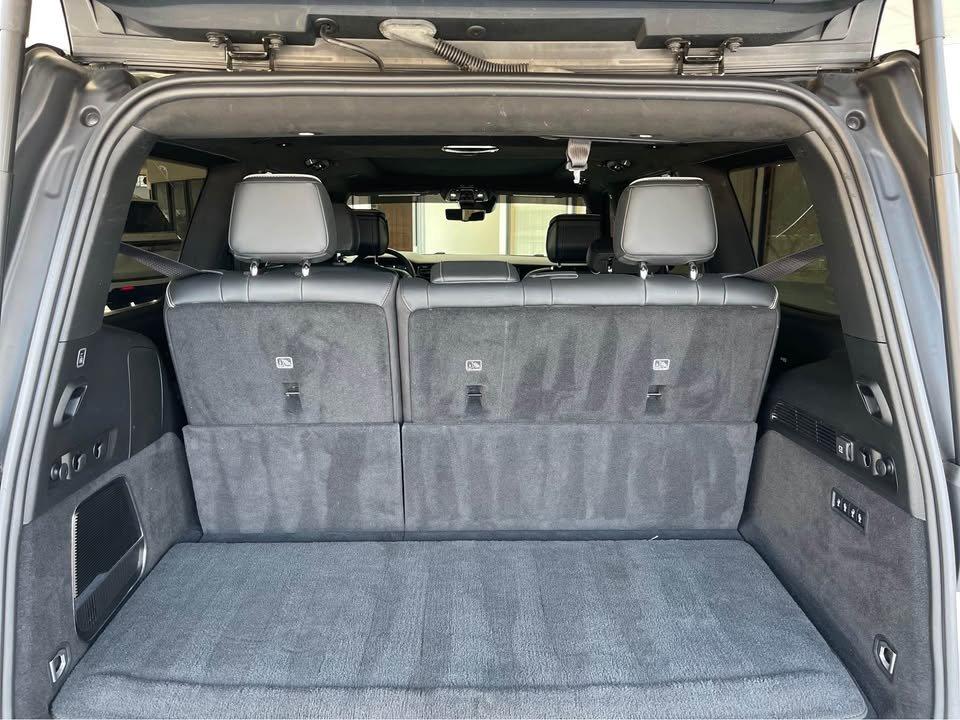 Jeep Grand Wagoneer Series II 4WD 2022