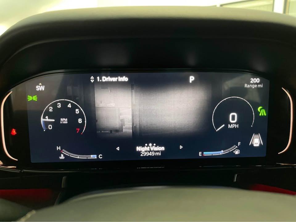 Jeep Grand Wagoneer Series II 4WD 2022