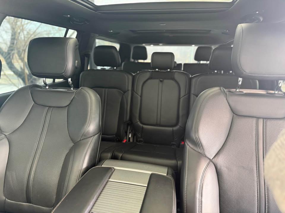 Jeep Wagoneer Series II 4WD 2023