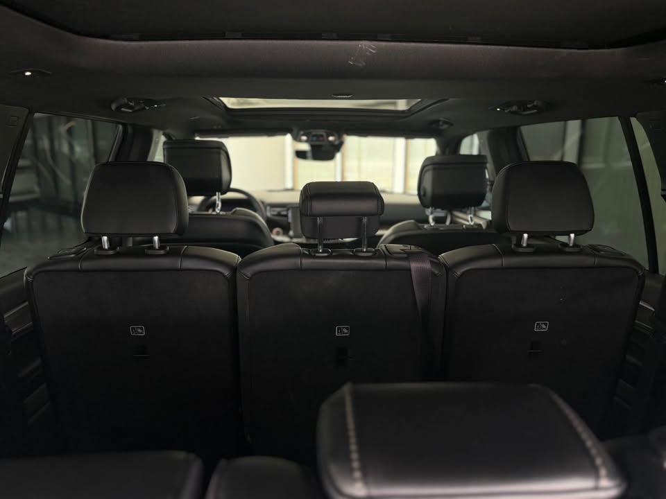 Jeep Wagoneer Series II 4WD 2023