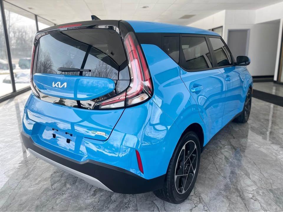 Kia Soul EX 2024