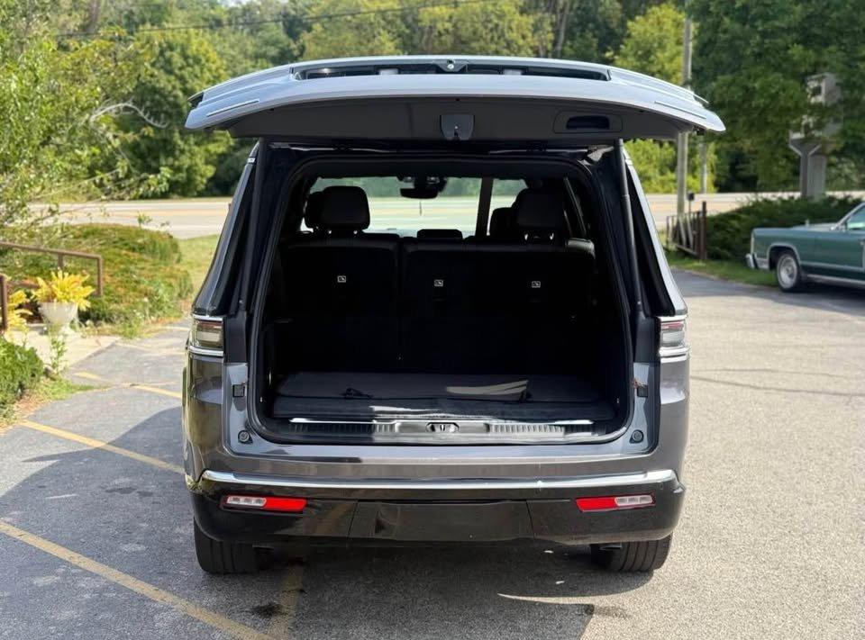 Jeep Grand Wagoneer Series I 4WD 2022