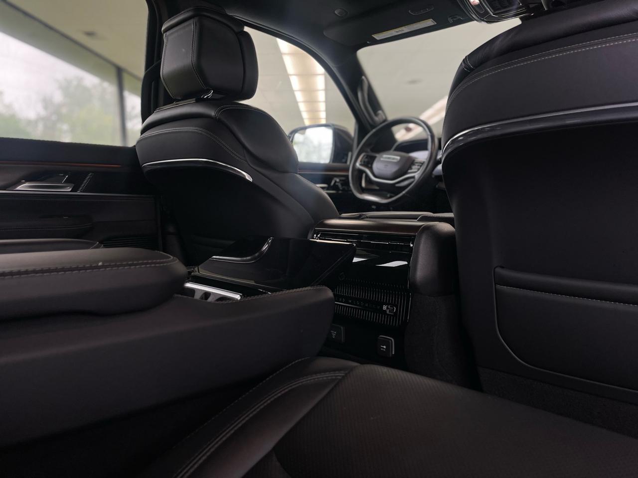 Jeep Grand Wagoneer Series I 4WD 2022