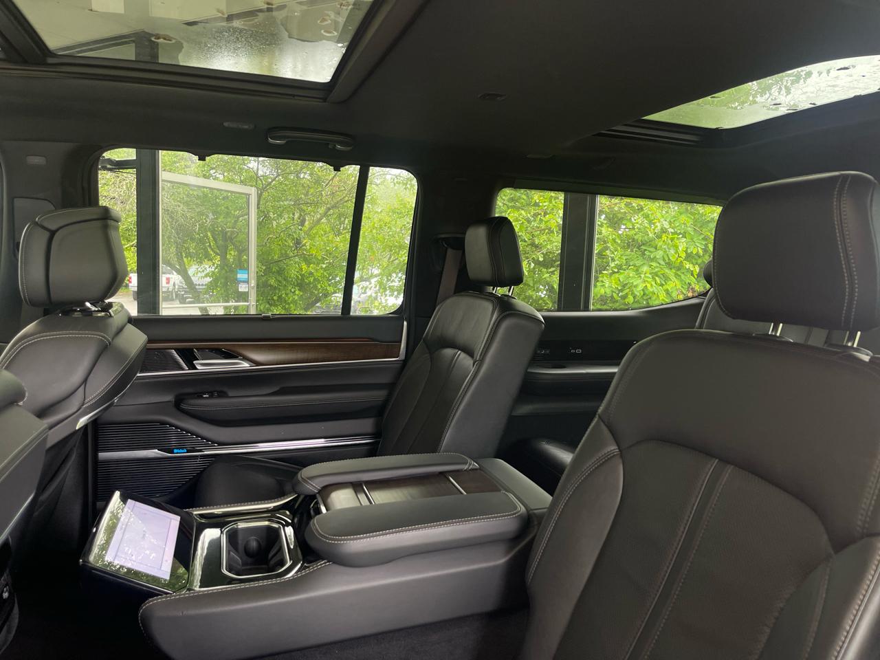 Jeep Grand Wagoneer Series I 4WD 2022