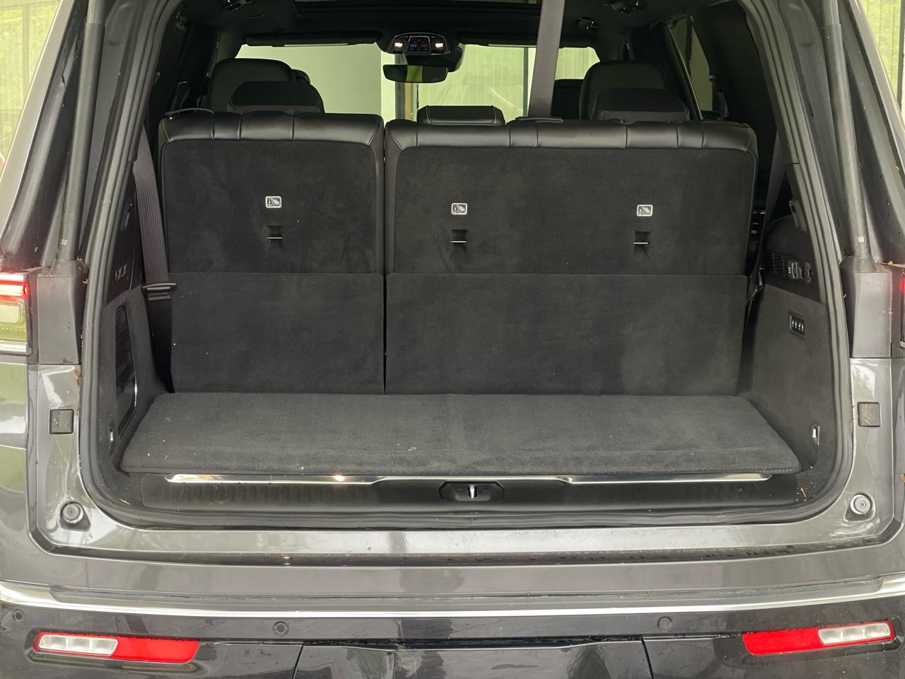 Jeep Grand Wagoneer Series I 4WD 2022