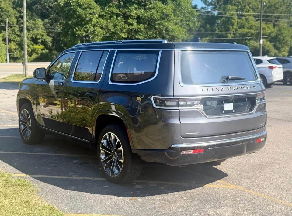 Jeep Grand Wagoneer Series II 4WD 2022