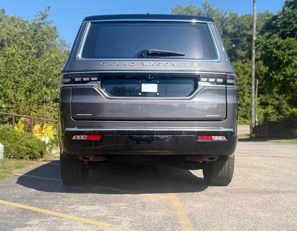 Jeep Grand Wagoneer Series II 4WD 2022