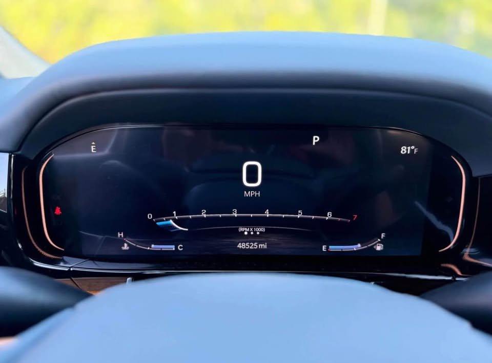 Jeep Grand Wagoneer Series II 4WD 2022