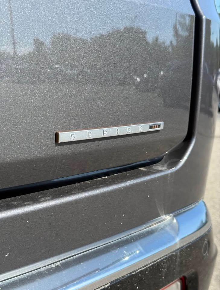 Jeep Grand Wagoneer Series II 4WD 2022