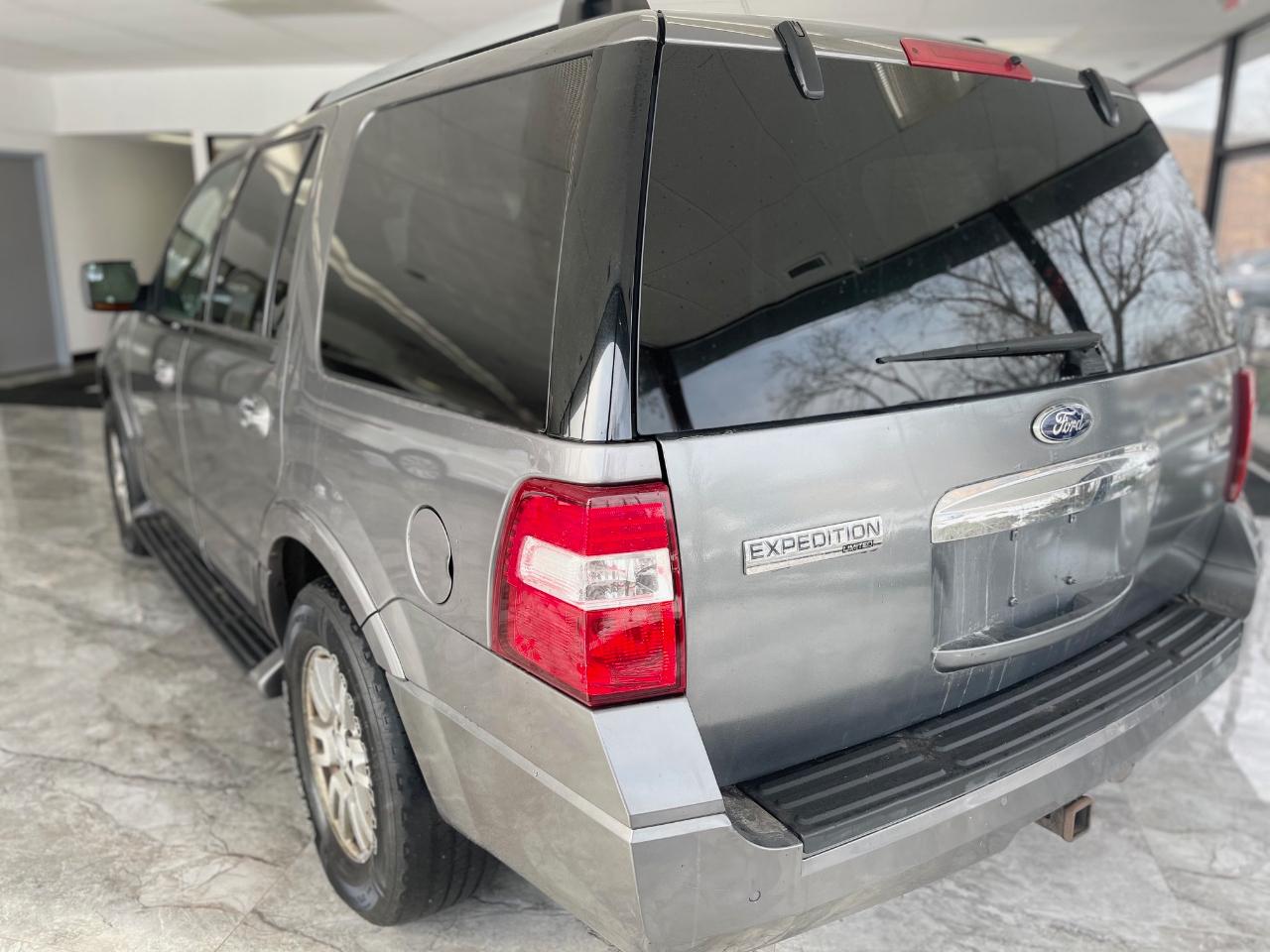 Ford Expedition Limited 4WD 2012