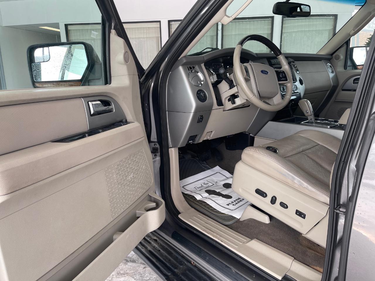 Ford Expedition Limited 4WD 2012