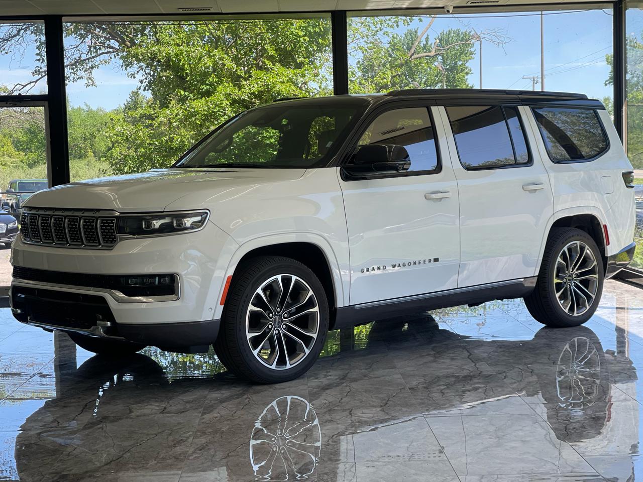 Jeep Grand Wagoneer Series II 4WD 2024