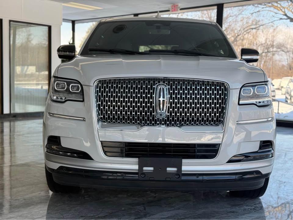 Lincoln Navigator Reserve 4WD 2023