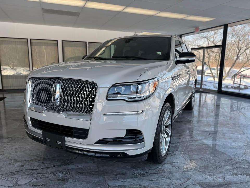 Lincoln Navigator Reserve 4WD 2023