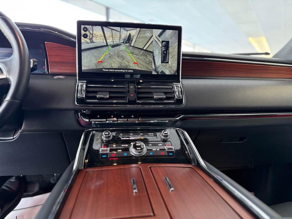 Lincoln Navigator Reserve 4WD 2023