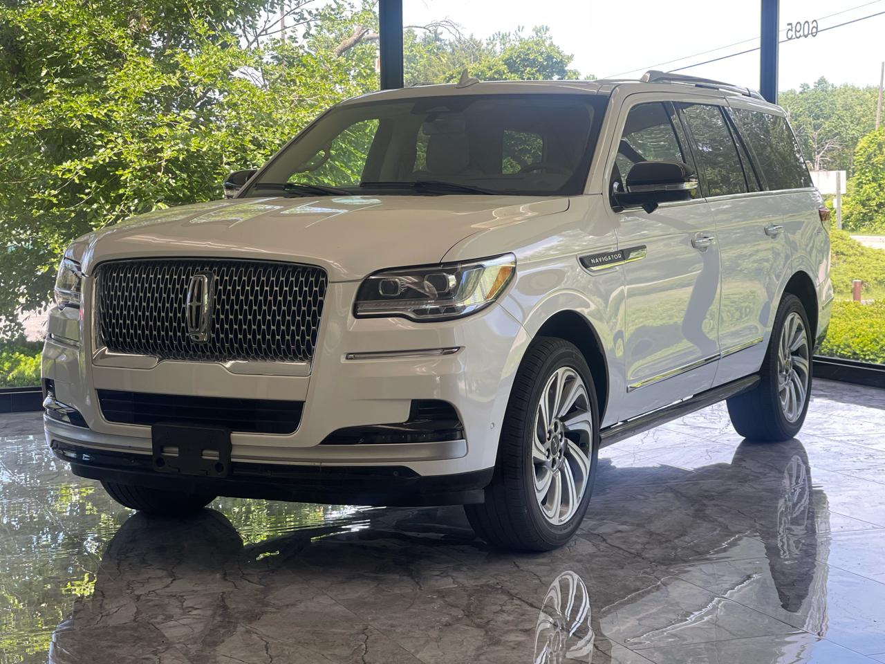 Lincoln Navigator Reserve 4WD 2023