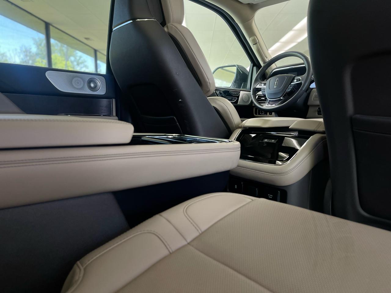 Lincoln Navigator Reserve 4WD 2023