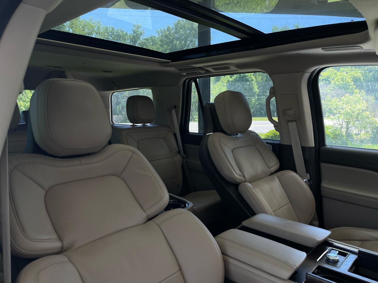 Lincoln Navigator Reserve 4WD 2023