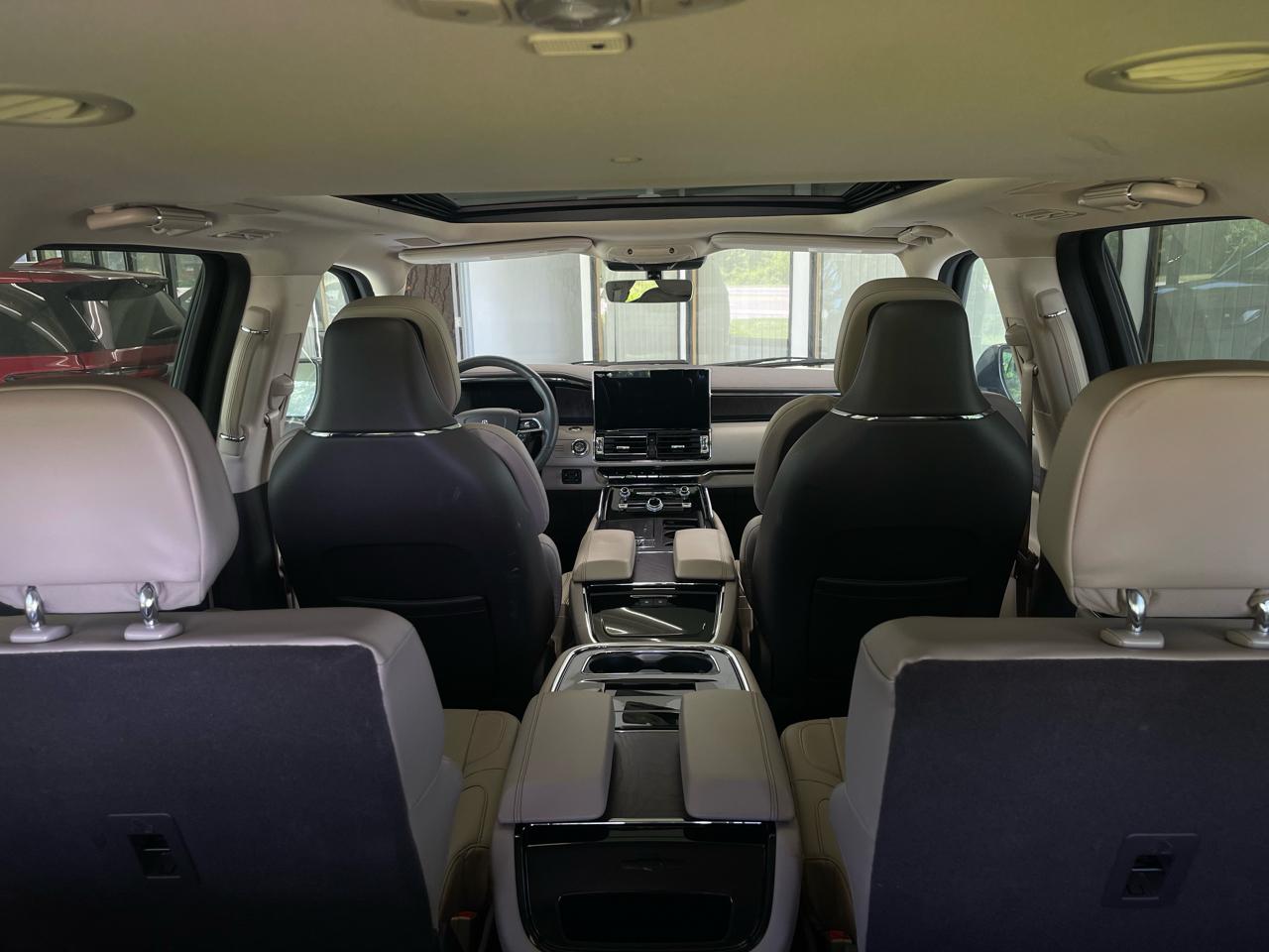 Lincoln Navigator Reserve 4WD 2023