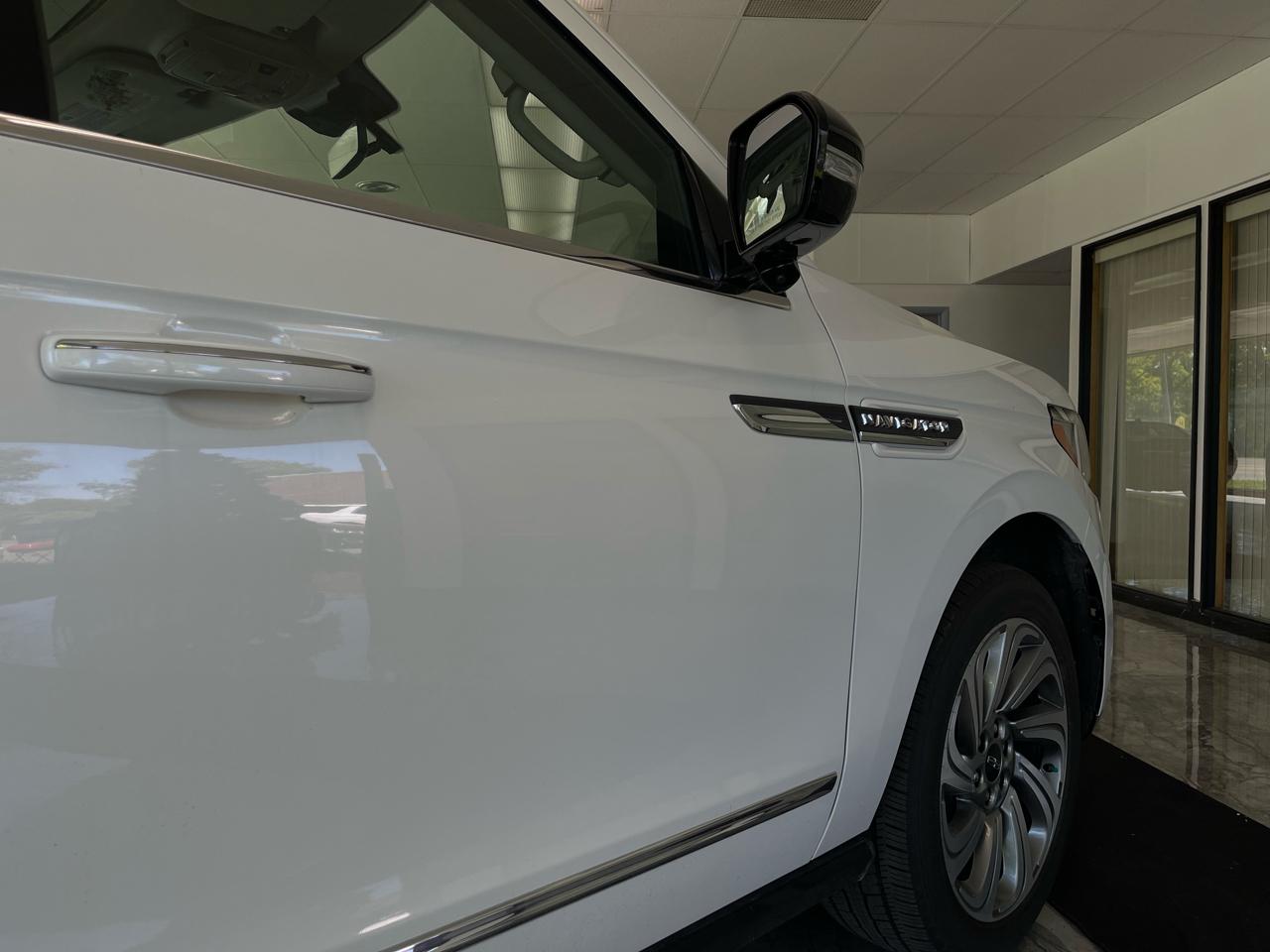 Lincoln Navigator Reserve 4WD 2023