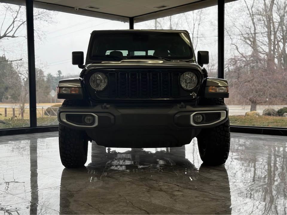 Jeep Gladiator Sport 2025