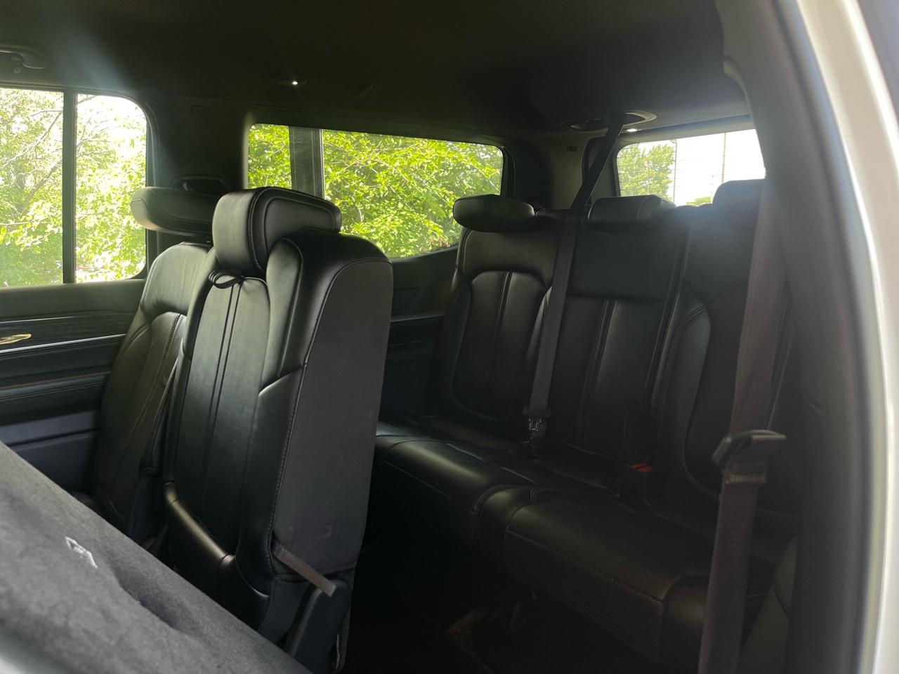 Jeep Wagoneer Series II 4WD 2022