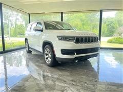 2022 Jeep Wagoneer 