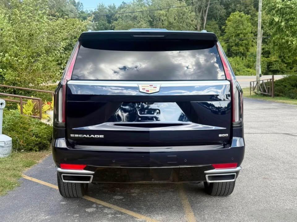 Cadillac Escalade Premium Luxury AWD 2022