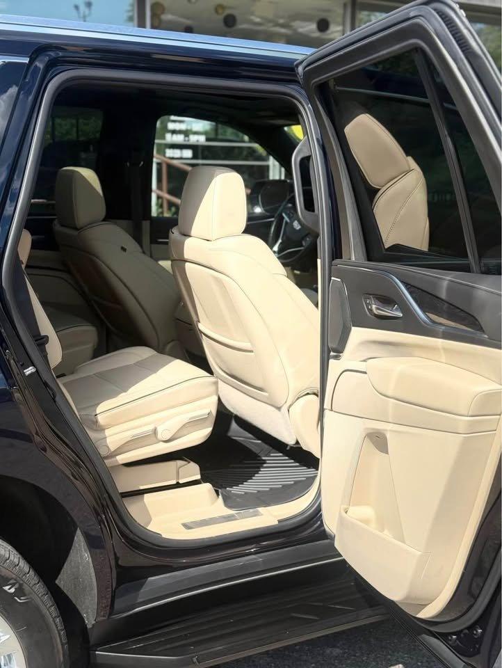 Cadillac Escalade Premium Luxury AWD 2022