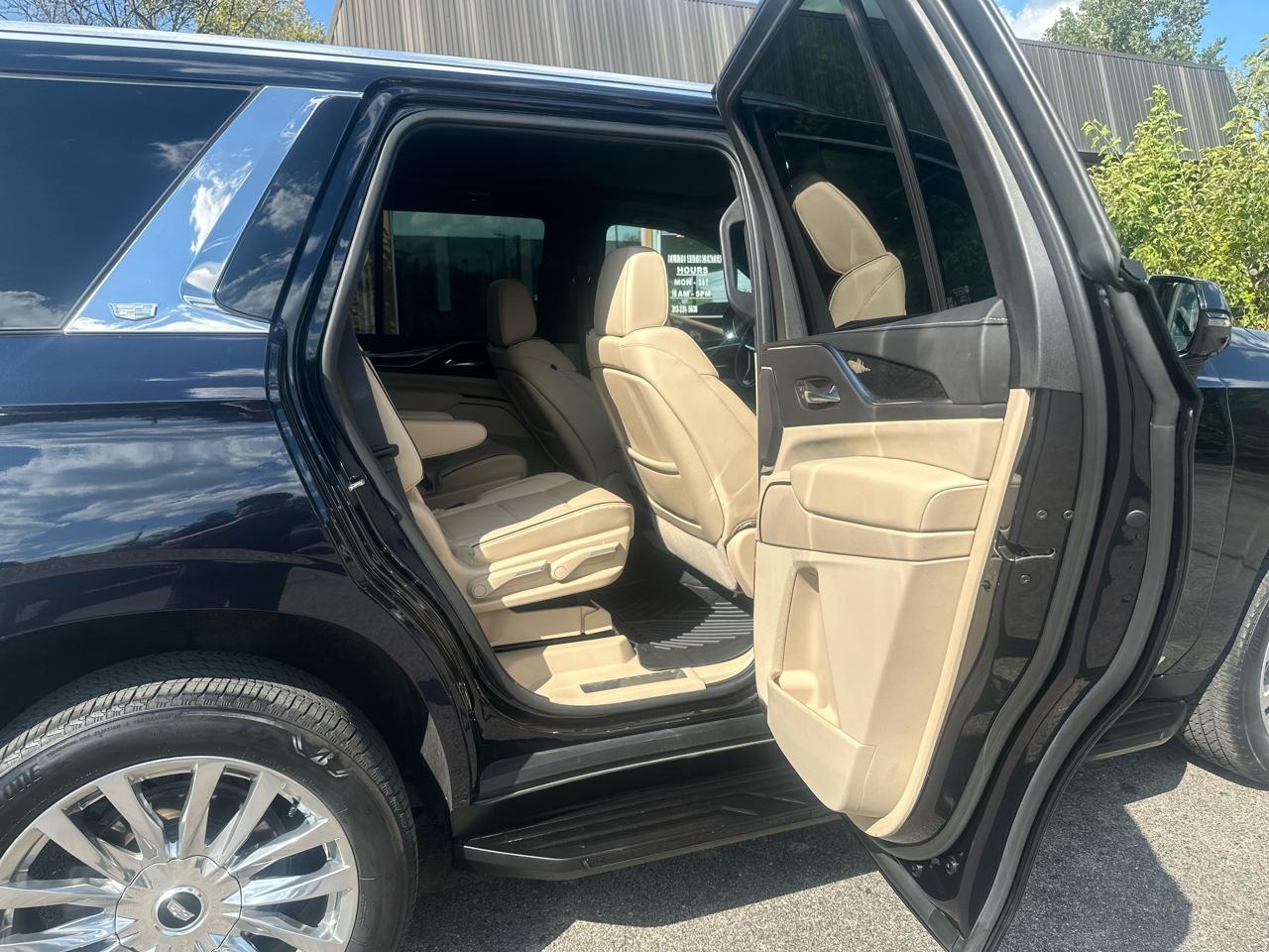Cadillac Escalade Premium Luxury AWD 2022