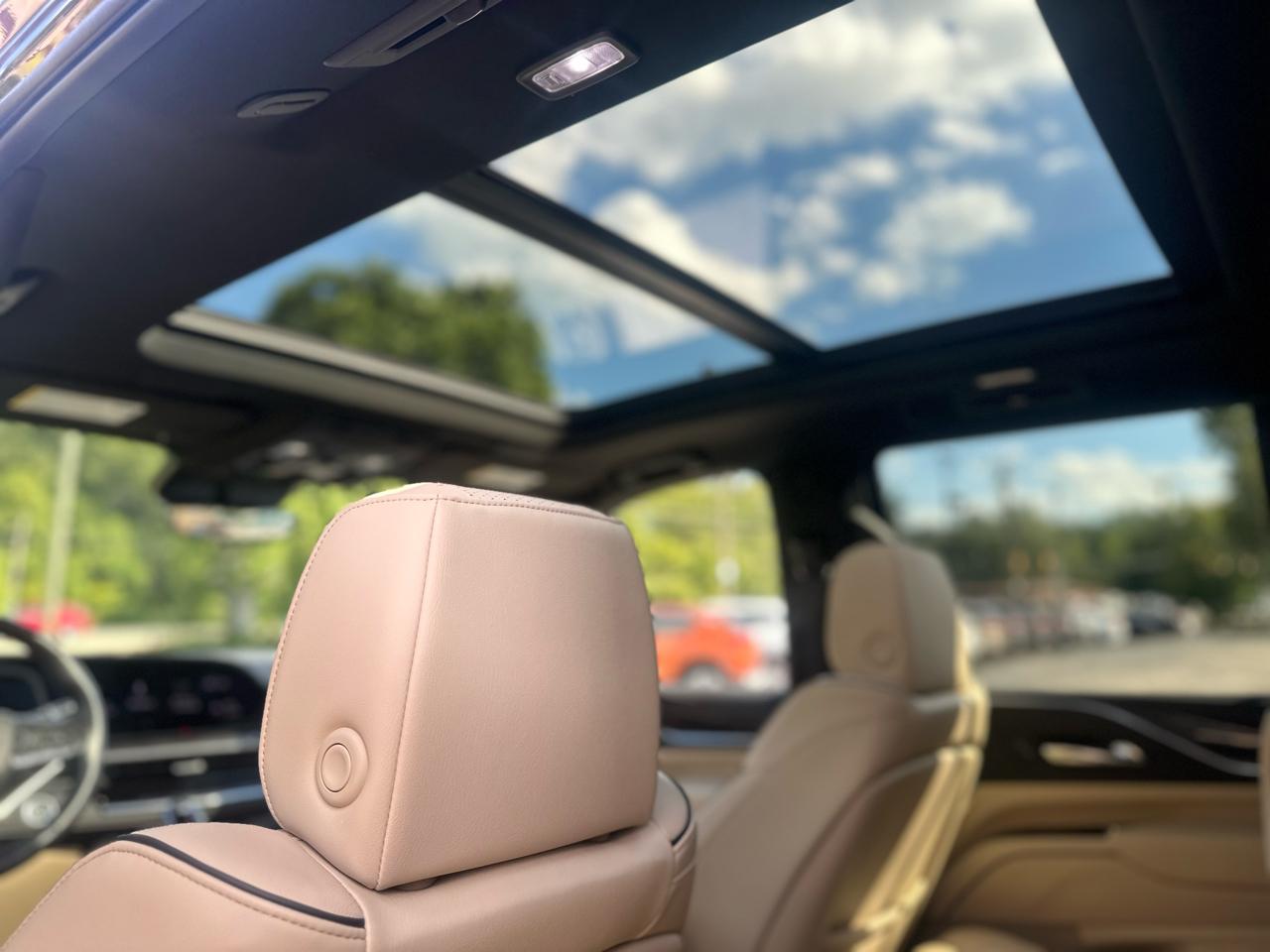 Cadillac Escalade Premium Luxury AWD 2022