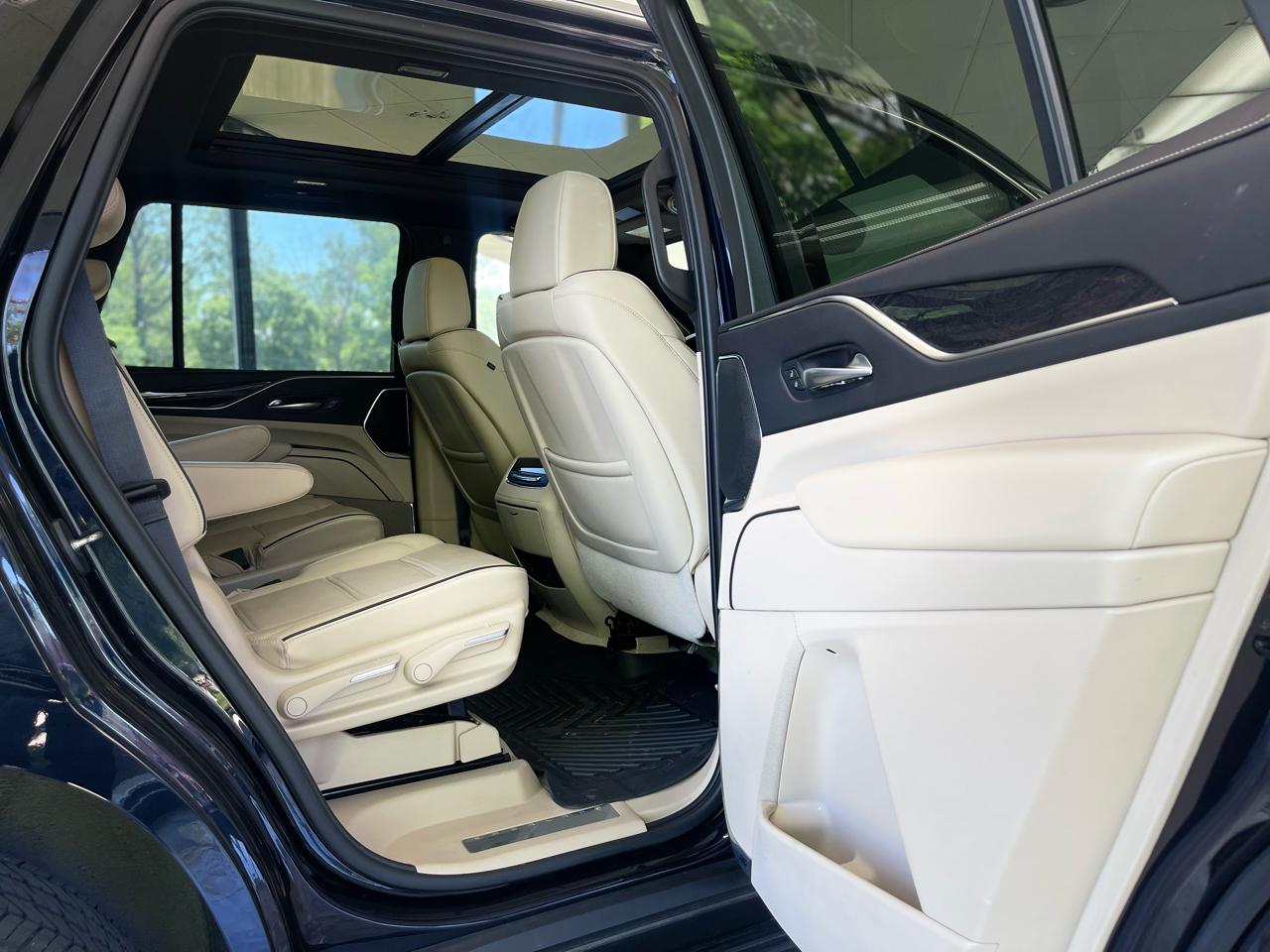 Cadillac Escalade Premium Luxury AWD 2022