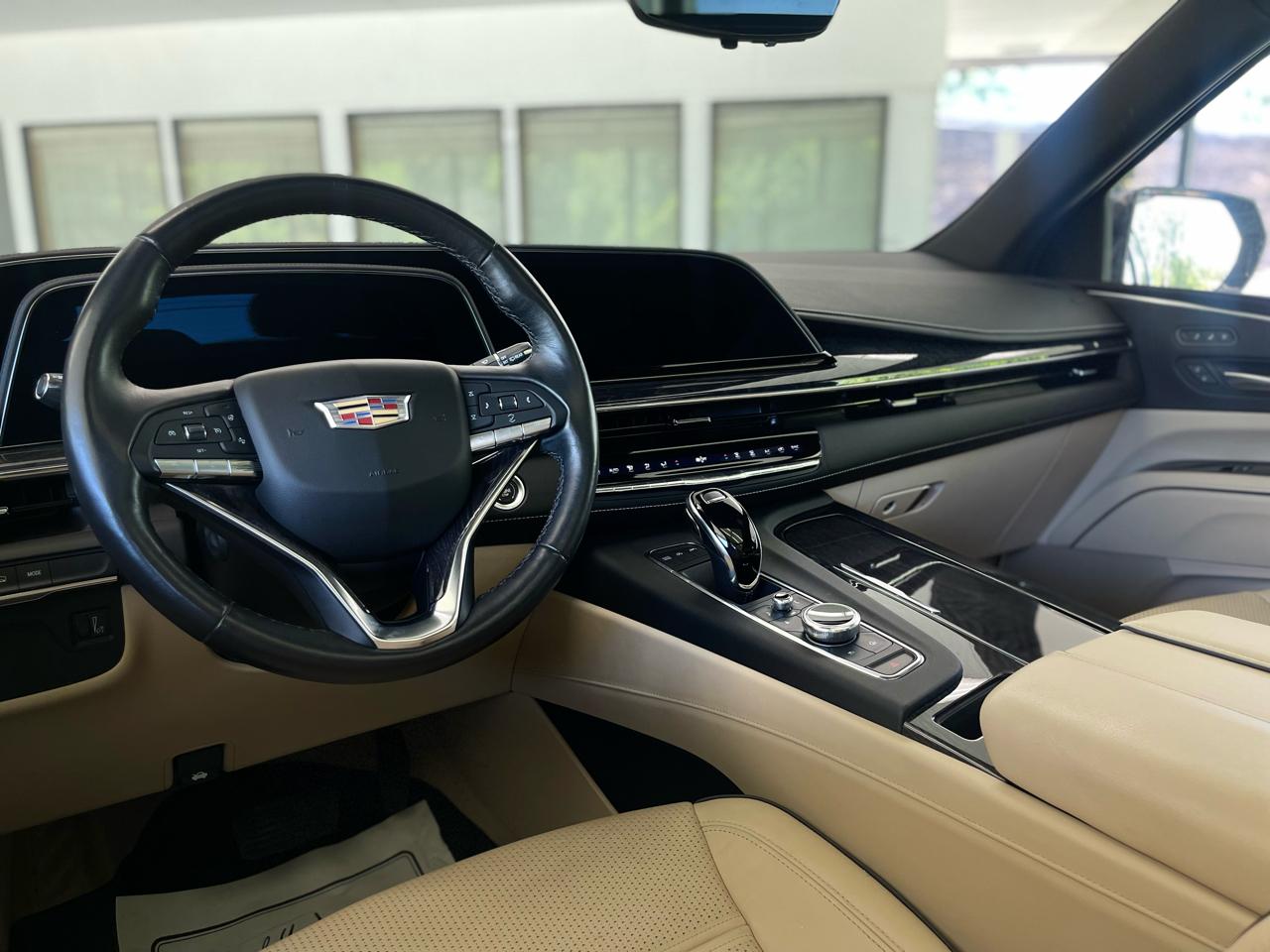 Cadillac Escalade Premium Luxury AWD 2022