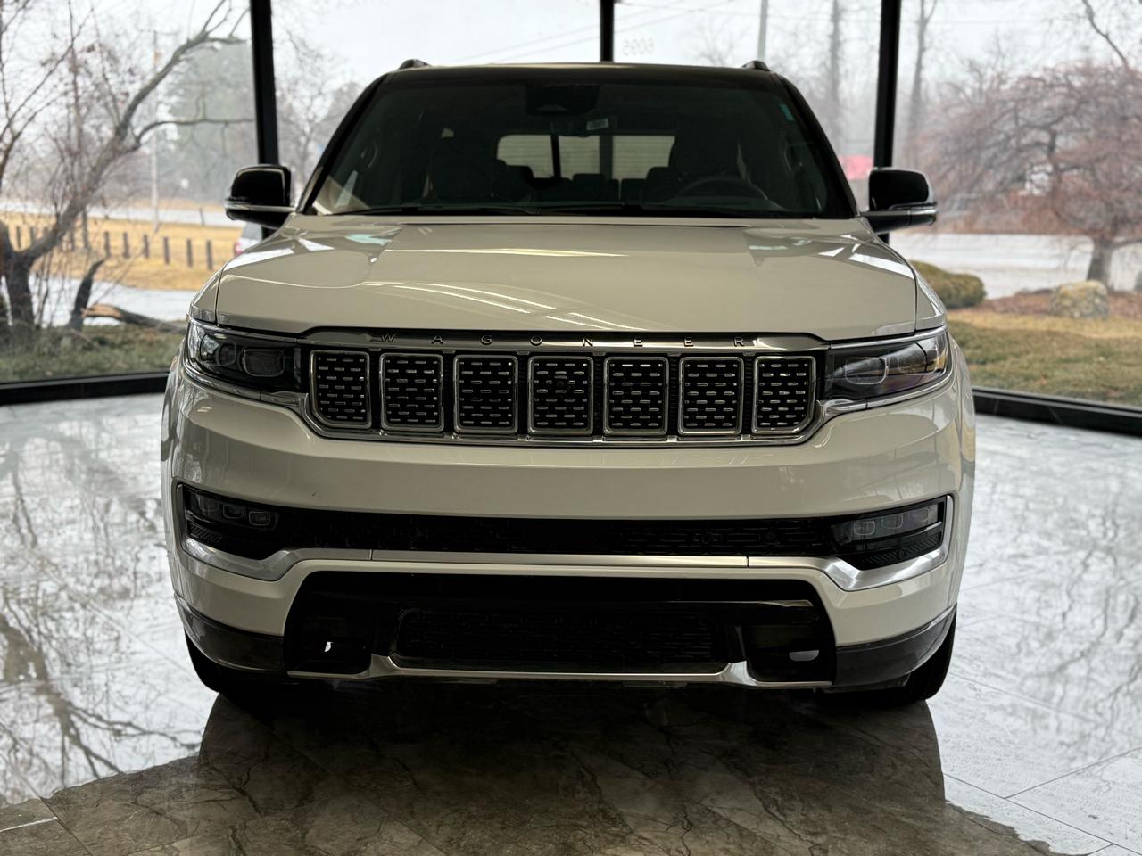 Jeep Grand Wagoneer Series III 4WD 2024