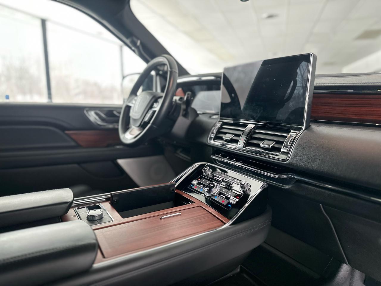 Lincoln Navigator Reserve 2024