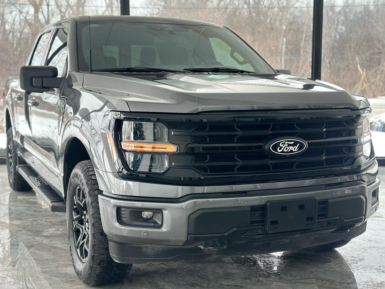 Ford F-150 XLT SuperCrew 4WD 2024