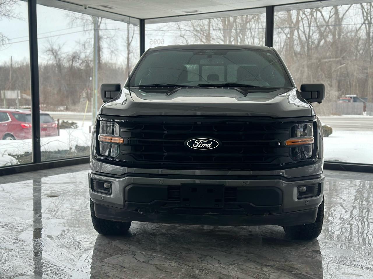 Ford F-150 XLT SuperCrew 4WD 2024