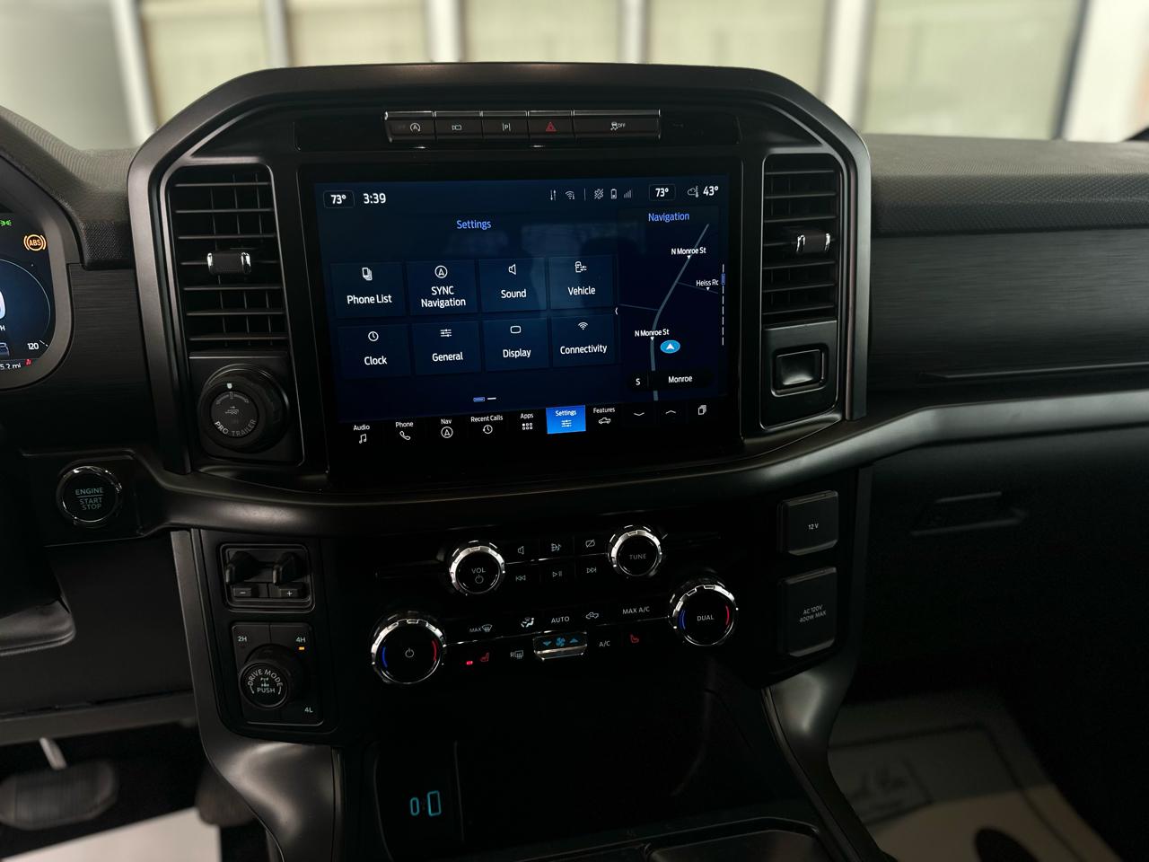 Ford F-150 XLT SuperCrew 4WD 2024