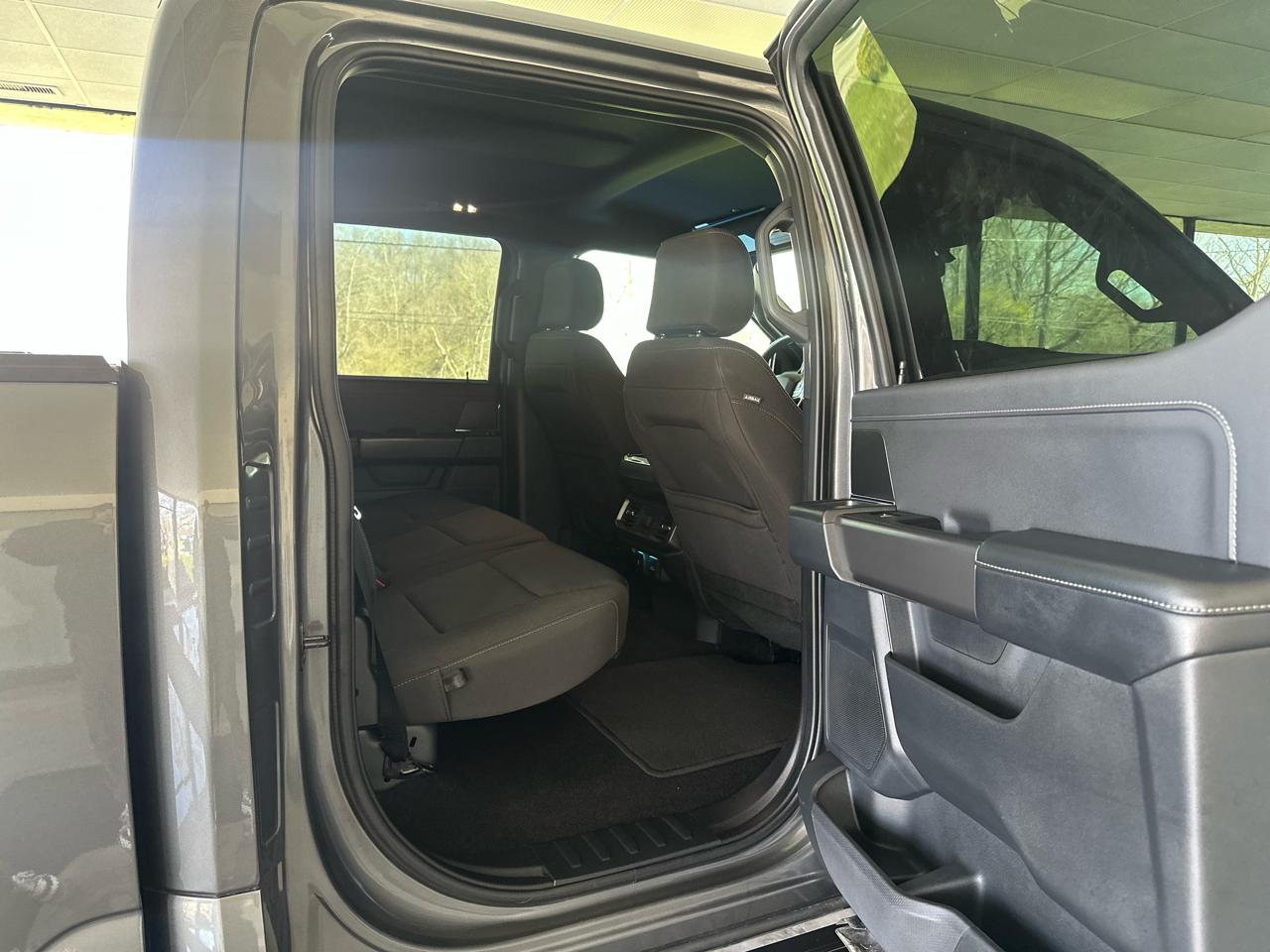 Ford F-150 XLT SuperCrew 4WD 2024