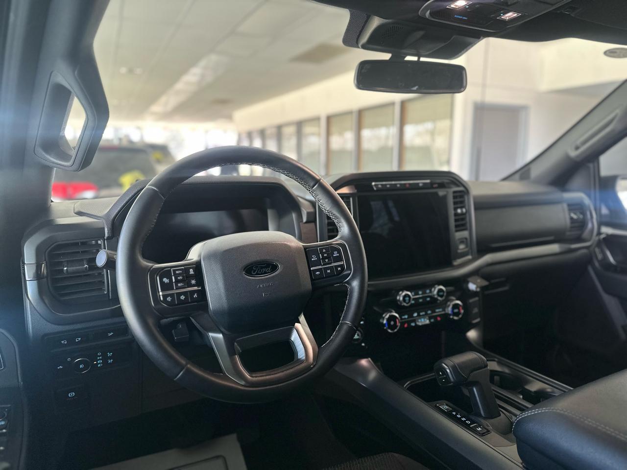 Ford F-150 XLT SuperCrew 4WD 2024