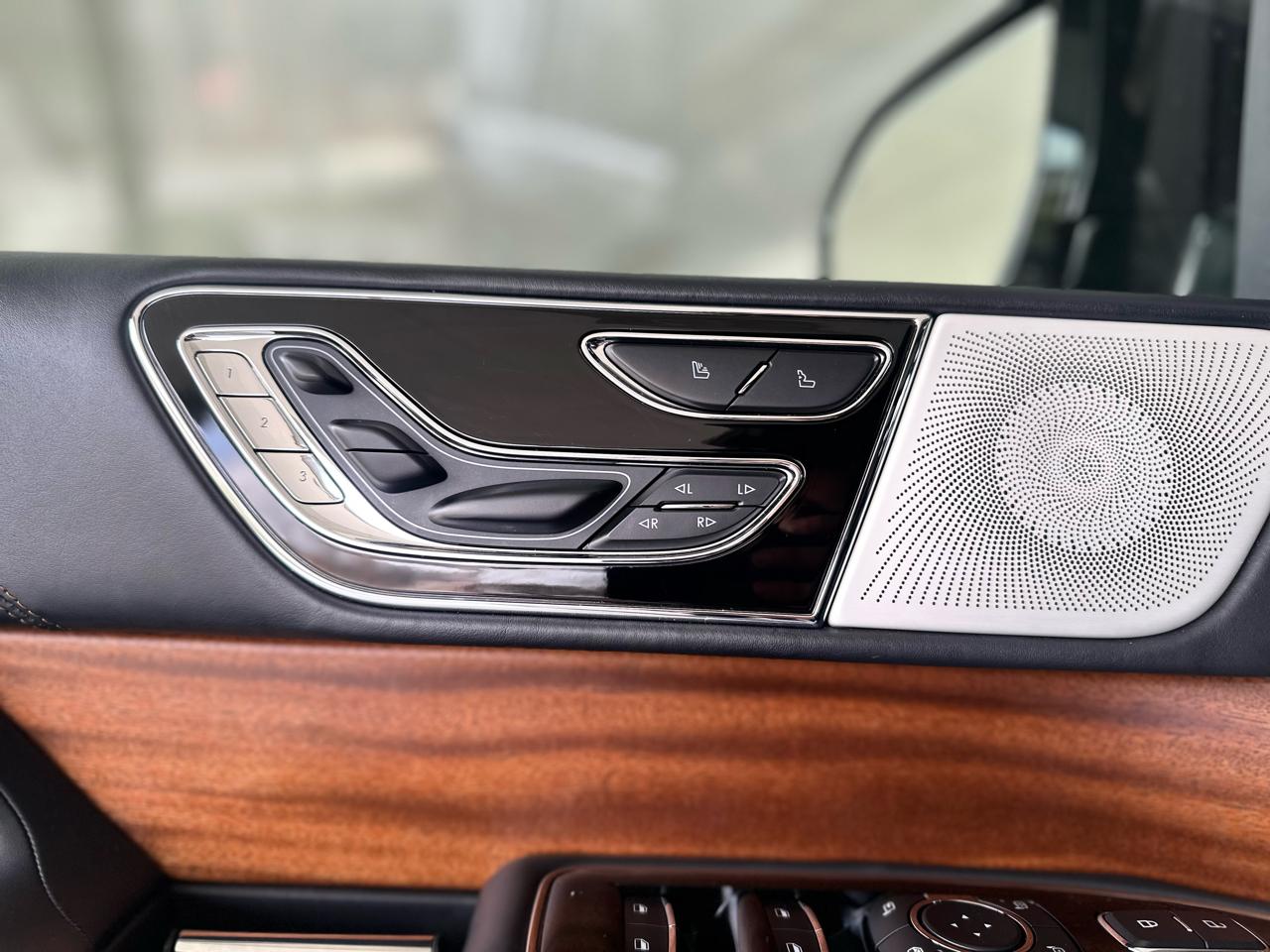 Lincoln Navigator Black Label 4WD 2022