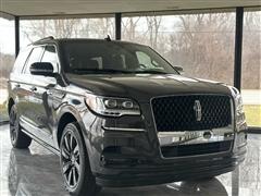 2022 Lincoln Navigator 